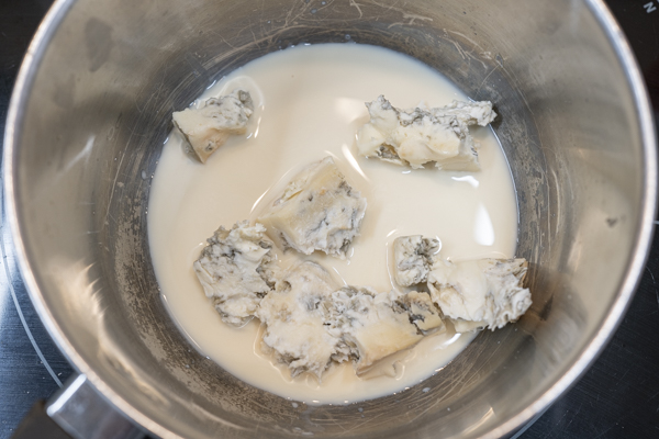 nata con queso gorgonzola