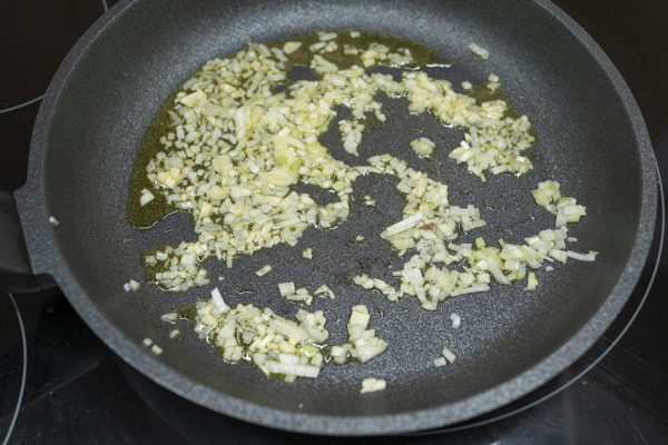 sofrito para arroz con almejas