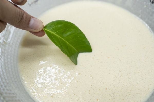 hoja con masa para paparajotes