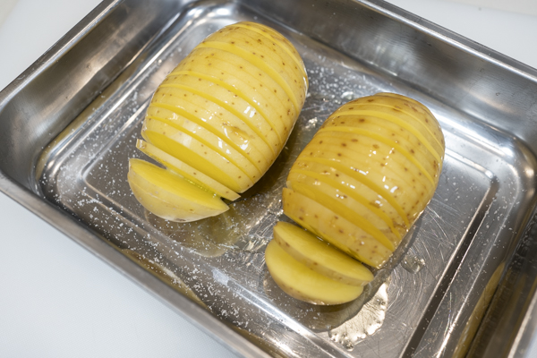 receta de patatas hasselback | Recetas de cocina fáciles paso a paso | Recetas del Señor Señor hornear patatas hasselback